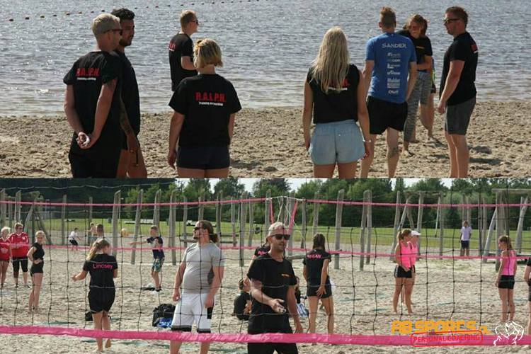Team AB  en R.A.L.P.H.  en beachvolleybaltoernooi Gezellig! Zon, strand en sportiviteit. 